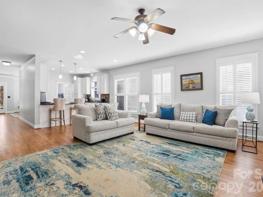 342 Shoreline Parkway, Tega Cay, SC 29708.  MLS# CAR4380050, YatesRealty ID 30261. 
