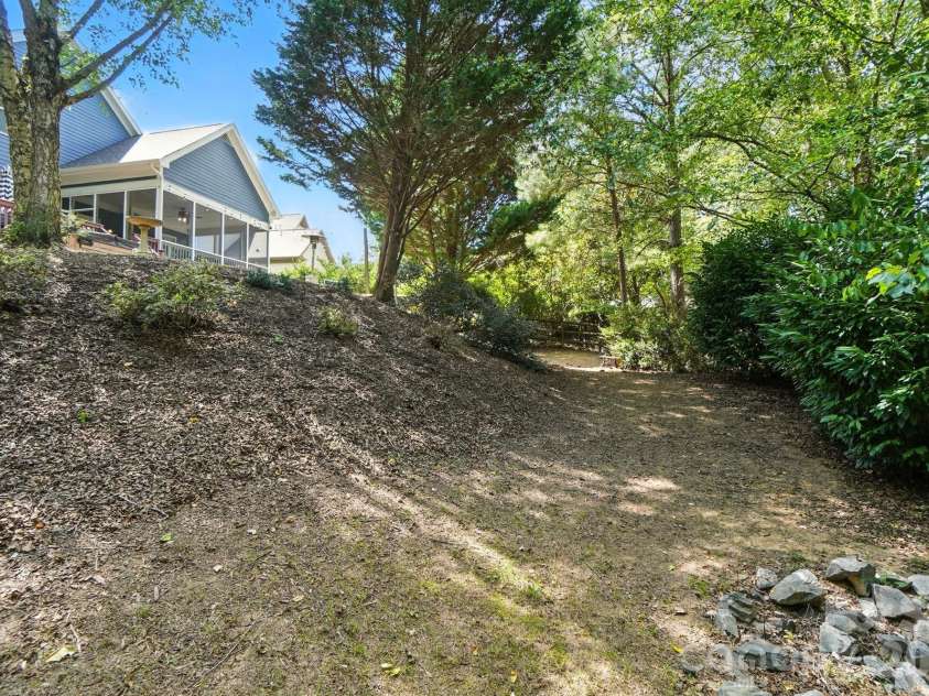342 Shoreline Parkway, Tega Cay, SC 29708.  MLS# CAR4380050, YatesRealty ID 30261. 