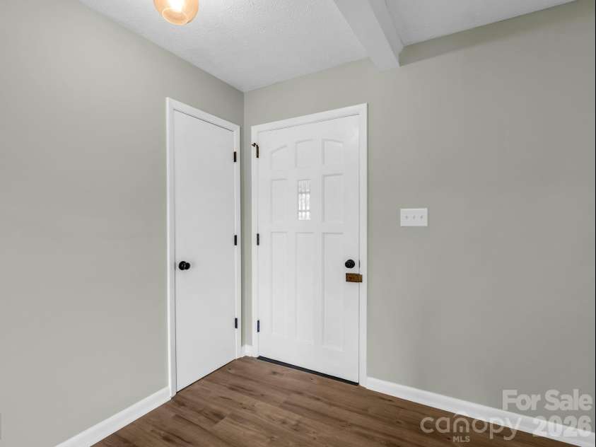 2917 Poplar Circle, Shelby, NC 28152.  MLS# CAR4391311, YatesRealty ID 30262. 