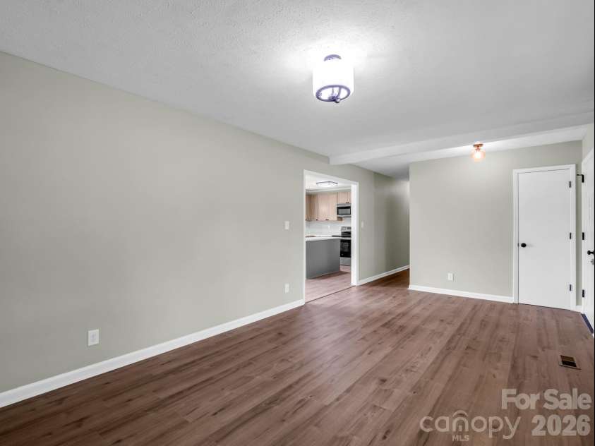 2917 Poplar Circle, Shelby, NC 28152.  MLS# CAR4391311, YatesRealty ID 30262. 