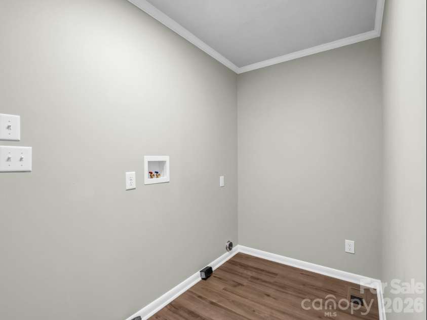 2917 Poplar Circle, Shelby, NC 28152.  MLS# CAR4391311, YatesRealty ID 30262. 