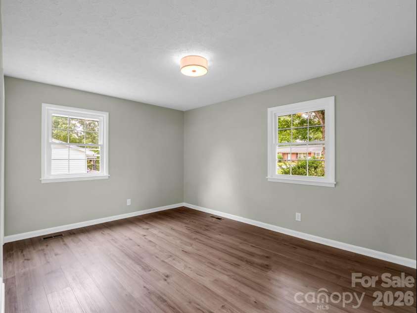 2917 Poplar Circle, Shelby, NC 28152.  MLS# CAR4391311, YatesRealty ID 30262. 