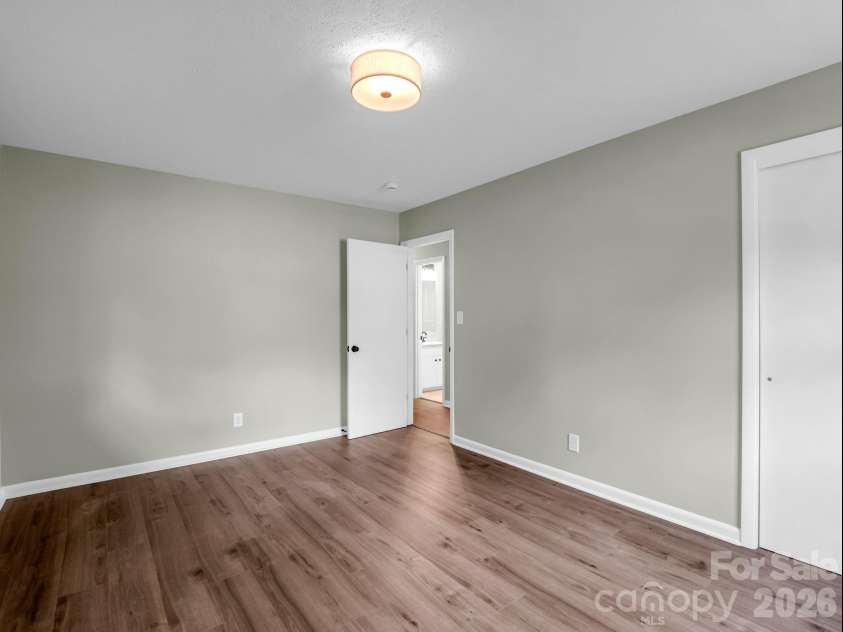 2917 Poplar Circle, Shelby, NC 28152.  MLS# CAR4391311, YatesRealty ID 30262. 