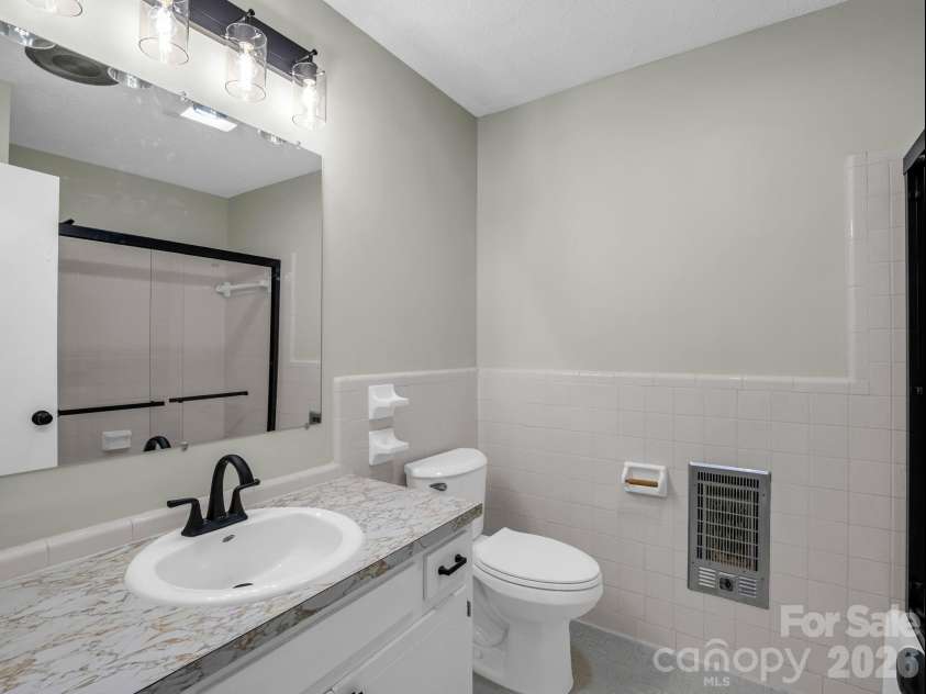 2917 Poplar Circle, Shelby, NC 28152.  MLS# CAR4391311, YatesRealty ID 30262. 