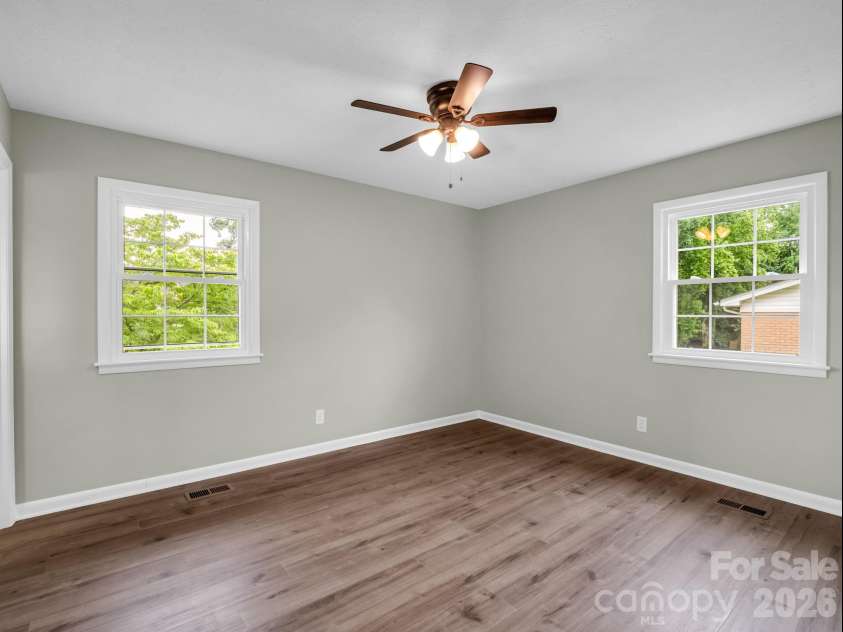 2917 Poplar Circle, Shelby, NC 28152.  MLS# CAR4391311, YatesRealty ID 30262. 