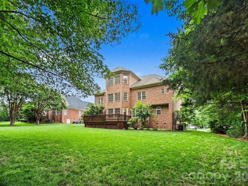 7518 Meadowgate Lane, Marvin, NC 28173.  MLS# CAR4385632, YatesRealty ID 30264. 