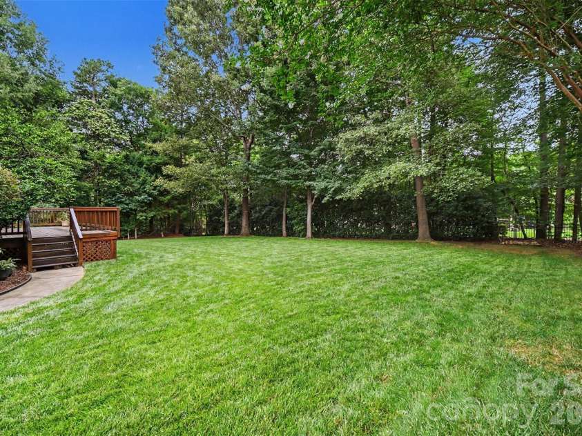 7518 Meadowgate Lane, Marvin, NC 28173.  MLS# CAR4385632, YatesRealty ID 30264. 