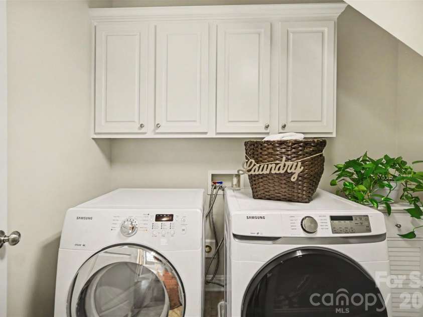 7518 Meadowgate Lane, Marvin, NC 28173.  MLS# CAR4385632, YatesRealty ID 30264. Laundry room