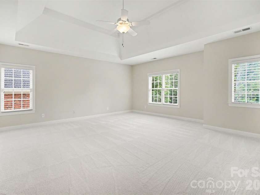 7518 Meadowgate Lane, Marvin, NC 28173.  MLS# CAR4385632, YatesRealty ID 30264. Primary Bedroom