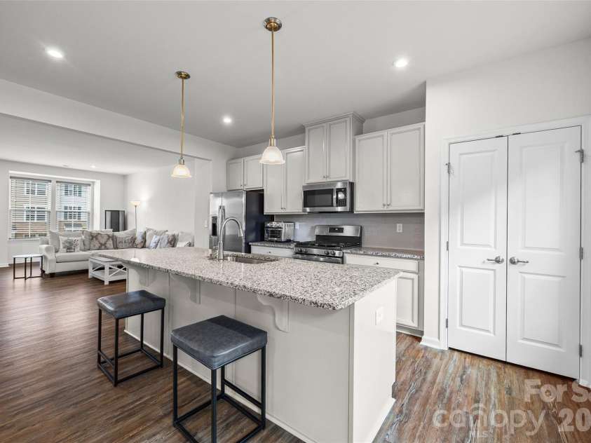 2605 Grantham Place Drive, Fort Mill, SC 29715.  MLS# CAR4382900, YatesRealty ID 30265. 