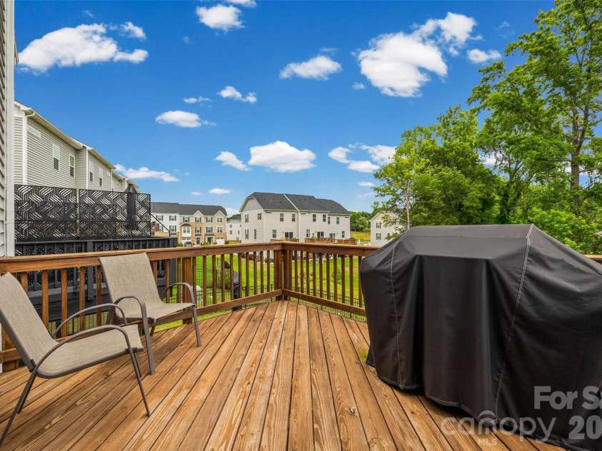 2605 Grantham Place Drive, Fort Mill, SC 29715.  MLS# CAR4382900, YatesRealty ID 30265. Deck off main dining area