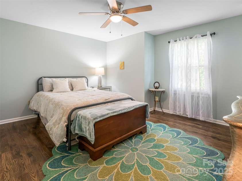 206 Pinner Road, Arden, NC 28704.  MLS# CAR4276364, YatesRealty ID 30266. 3rd bedroom, spacious with great closet space