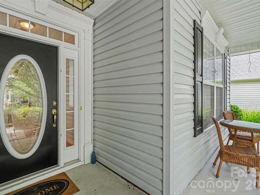 877 Platinum Drive, Fort Mill, SC 29708.  MLS# CAR4378707, YatesRealty ID 30267. 