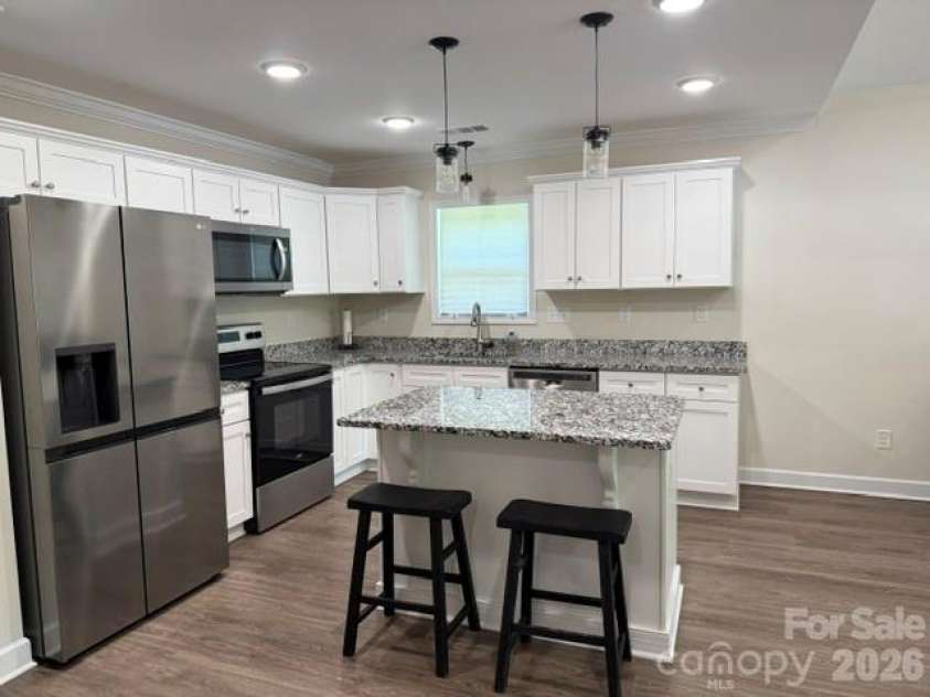 15 Hill Street, York, SC 29745.  MLS# CAR4344486, YatesRealty ID 30269. 