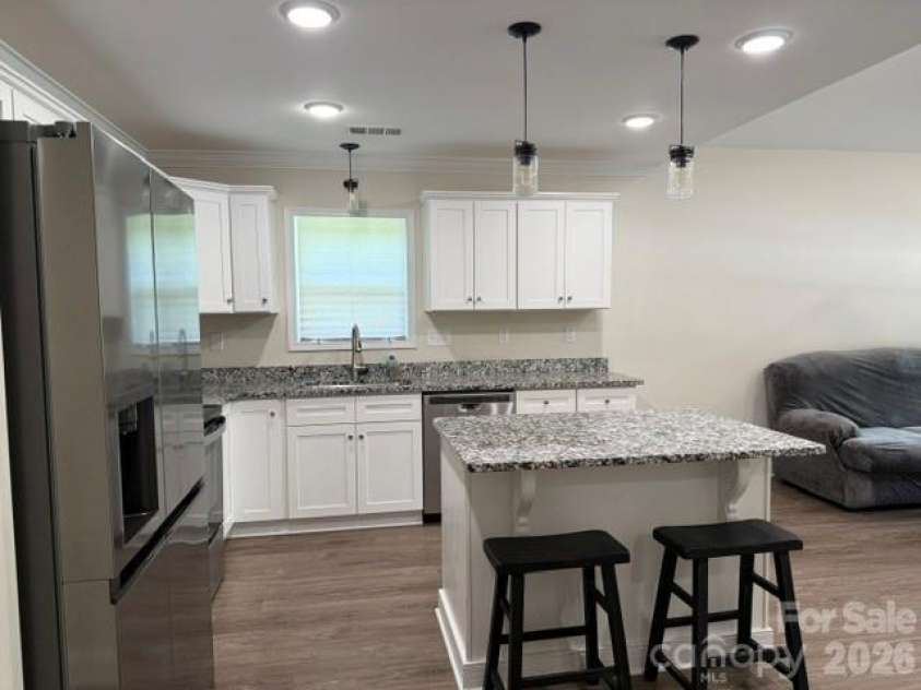 15 Hill Street, York, SC 29745.  MLS# CAR4344486, YatesRealty ID 30269. 