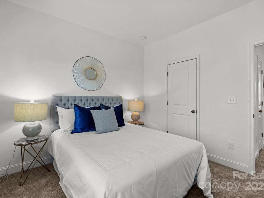 3124 Butler Hill Drive, Matthews, NC 28105.  MLS# CAR4260015, YatesRealty ID 30269. 