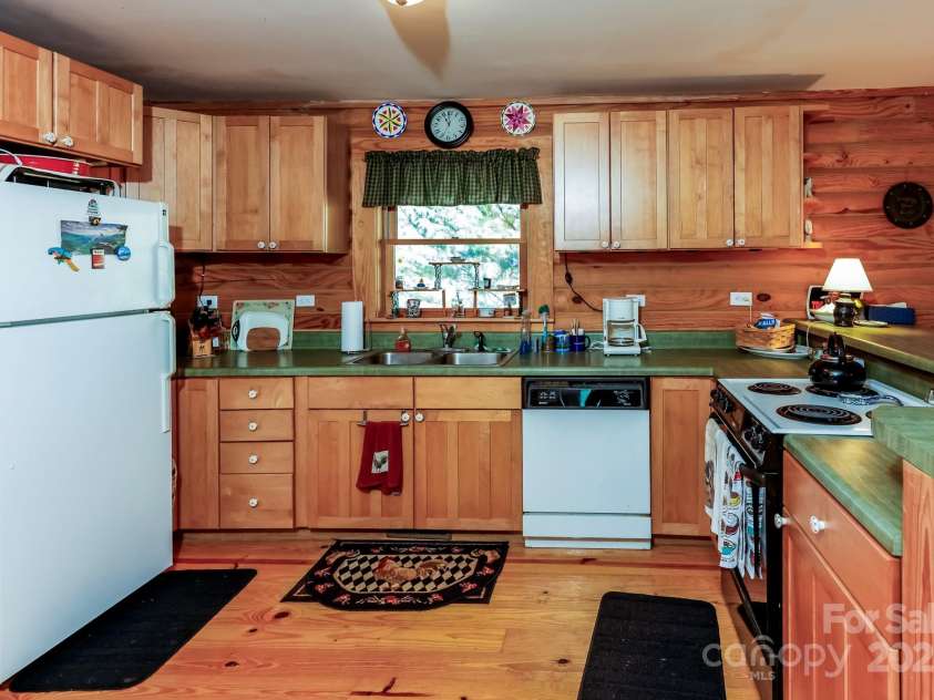 114 Birddog Boulevard, Lake Lure, NC 28746.  MLS# CAR4320713, YatesRealty ID 3027. 