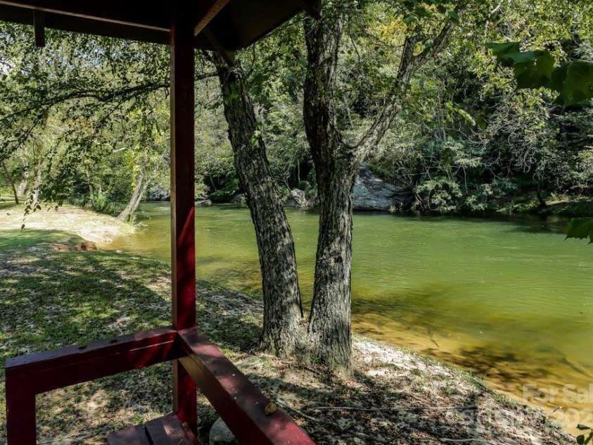 114 Birddog Boulevard, Lake Lure, NC 28746.  MLS# CAR4320713, YatesRealty ID 3027. 