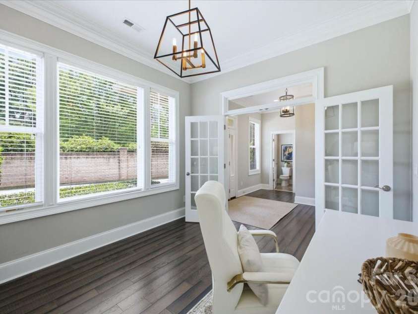 1103 Sharon Amity Road, Charlotte, NC 28211.  MLS# CAR4384442, YatesRealty ID 30270. Office