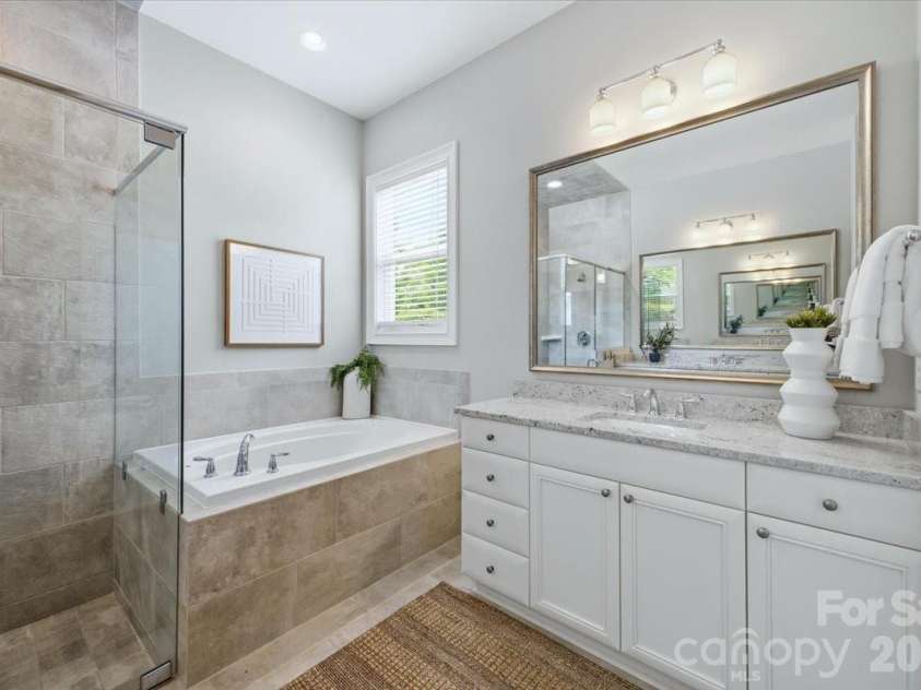 1103 Sharon Amity Road, Charlotte, NC 28211.  MLS# CAR4384442, YatesRealty ID 30270. Primary Bathroom