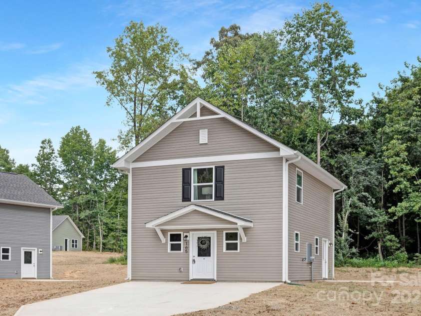 165 Dry Dock Loop, Mooresville, NC 28117.  MLS# CAR4287619, YatesRealty ID 30272. 