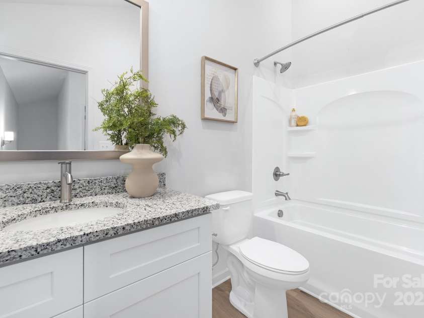 165 Dry Dock Loop, Mooresville, NC 28117.  MLS# CAR4287619, YatesRealty ID 30272. 