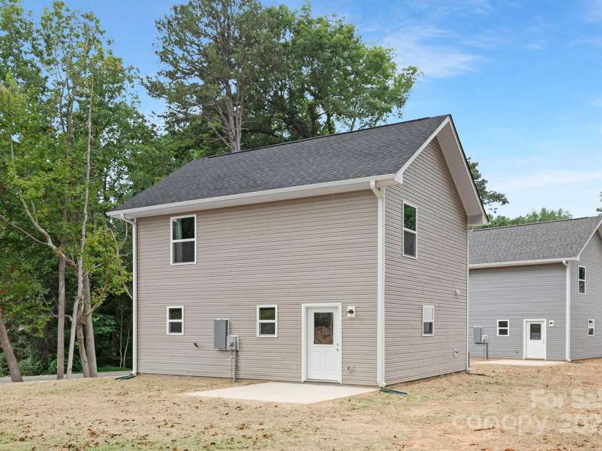 165 Dry Dock Loop, Mooresville, NC 28117.  MLS# CAR4287619, YatesRealty ID 30272. 
