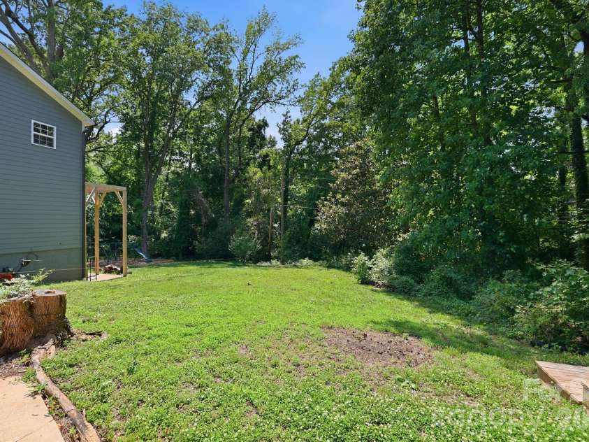 3034 Eastburn Road, Charlotte, NC 28210.  MLS# CAR4388623, YatesRealty ID 30273. Cleared yard