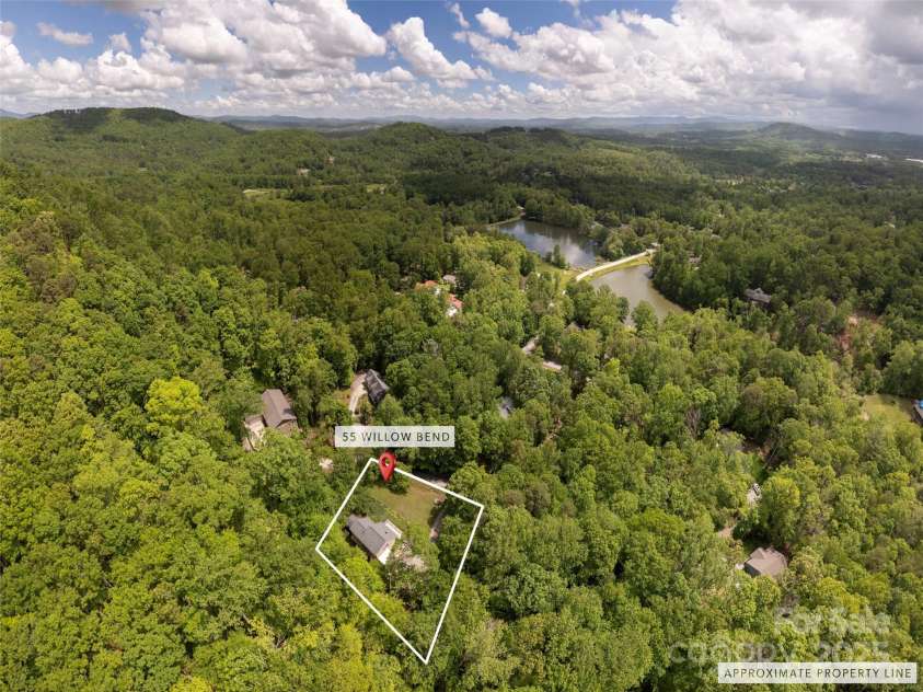 55 Willow Bend, Hendersonville, NC 28792.  MLS# CAR4255625, YatesRealty ID 30273. Ariel Views showing location of home in community and lakes.