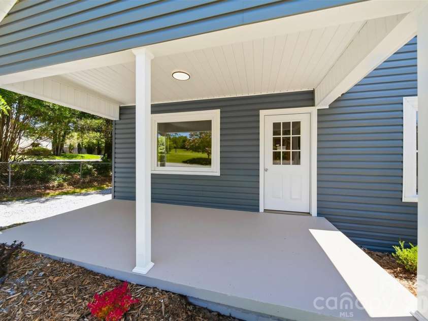 1303 Sterling Street, Morganton, NC 28655.  MLS# CAR4389408, YatesRealty ID 30274. 