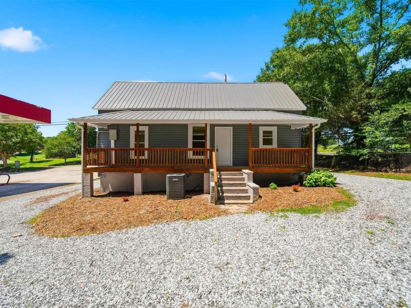 1303 Sterling Street, Morganton, NC 28655.  MLS# CAR4389408, YatesRealty ID 30274. 