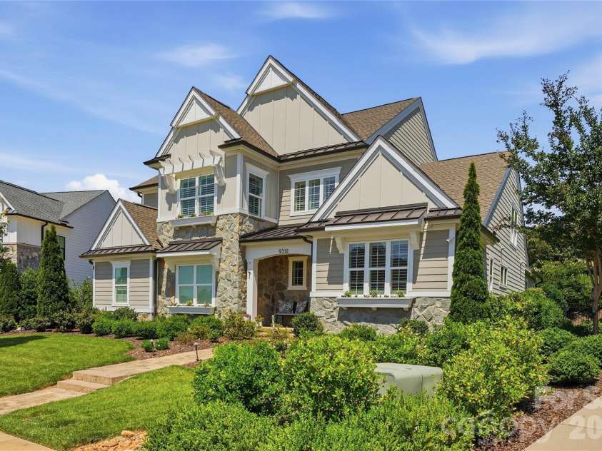 9512 Pacing Lane, Concord, NC 28027.  MLS# CAR4390783, YatesRealty ID 30276. 