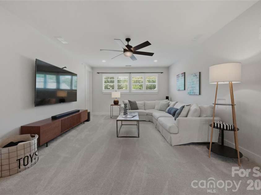 9512 Pacing Lane, Concord, NC 28027.  MLS# CAR4390783, YatesRealty ID 30276. 