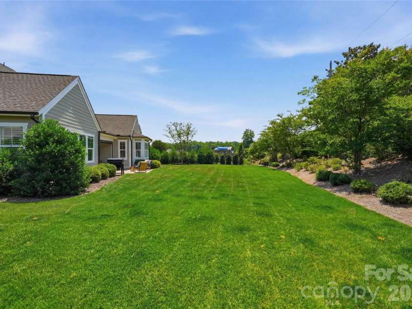 9512 Pacing Lane, Concord, NC 28027.  MLS# CAR4390783, YatesRealty ID 30276. 