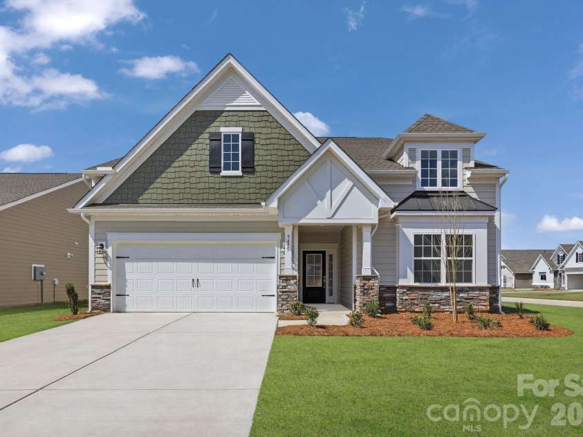 5475 Redbud Road, Lancaster, SC 29720.  MLS# CAR4357127, YatesRealty ID 30277. 