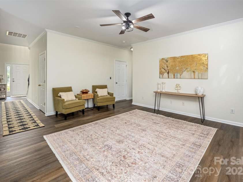 115 Morrocroft Lane, Mooresville, NC 28117.  MLS# CAR4272776, YatesRealty ID 30278. 