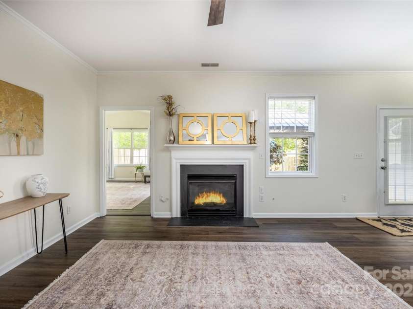 115 Morrocroft Lane, Mooresville, NC 28117.  MLS# CAR4272776, YatesRealty ID 30278. 