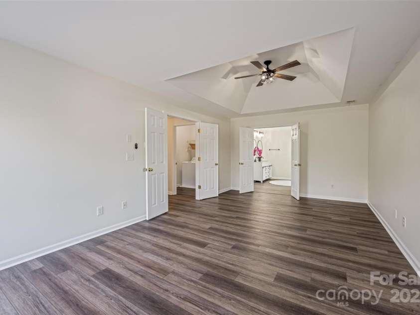 115 Morrocroft Lane, Mooresville, NC 28117.  MLS# CAR4272776, YatesRealty ID 30278. 