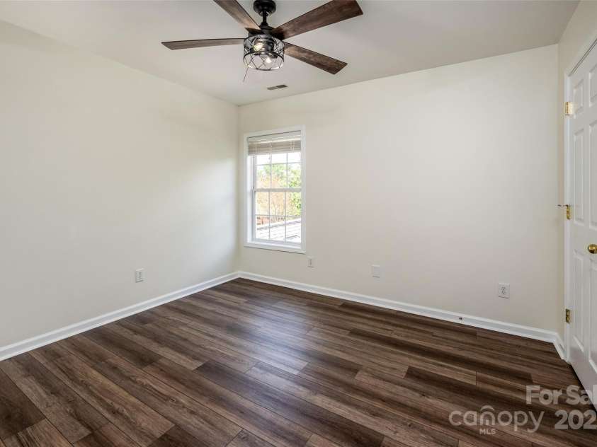 115 Morrocroft Lane, Mooresville, NC 28117.  MLS# CAR4272776, YatesRealty ID 30278. 