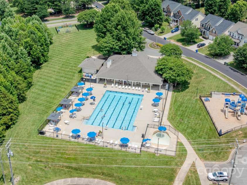 115 Morrocroft Lane, Mooresville, NC 28117.  MLS# CAR4272776, YatesRealty ID 30278. 