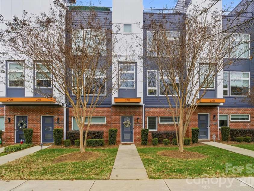 2712 Youngblood Street, Charlotte, NC 28203.  MLS# CAR4328236, YatesRealty ID 3028. 