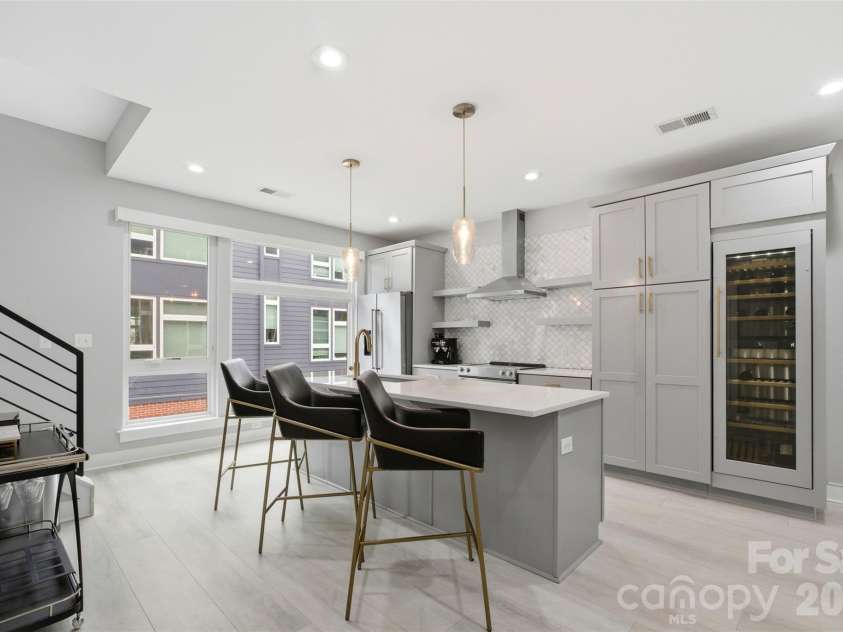 2712 Youngblood Street, Charlotte, NC 28203.  MLS# CAR4328236, YatesRealty ID 3028. 