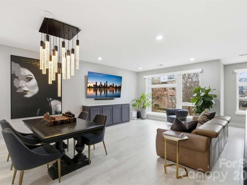 2712 Youngblood Street, Charlotte, NC 28203.  MLS# CAR4328236, YatesRealty ID 3028. 