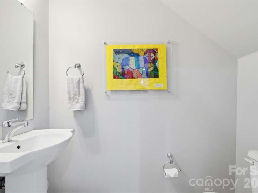 2712 Youngblood Street, Charlotte, NC 28203.  MLS# CAR4328236, YatesRealty ID 3028. 