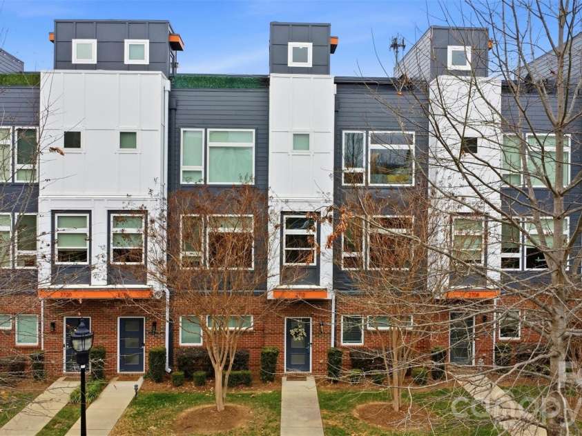2712 Youngblood Street, Charlotte, NC 28203.  MLS# CAR4328236, YatesRealty ID 3028. 