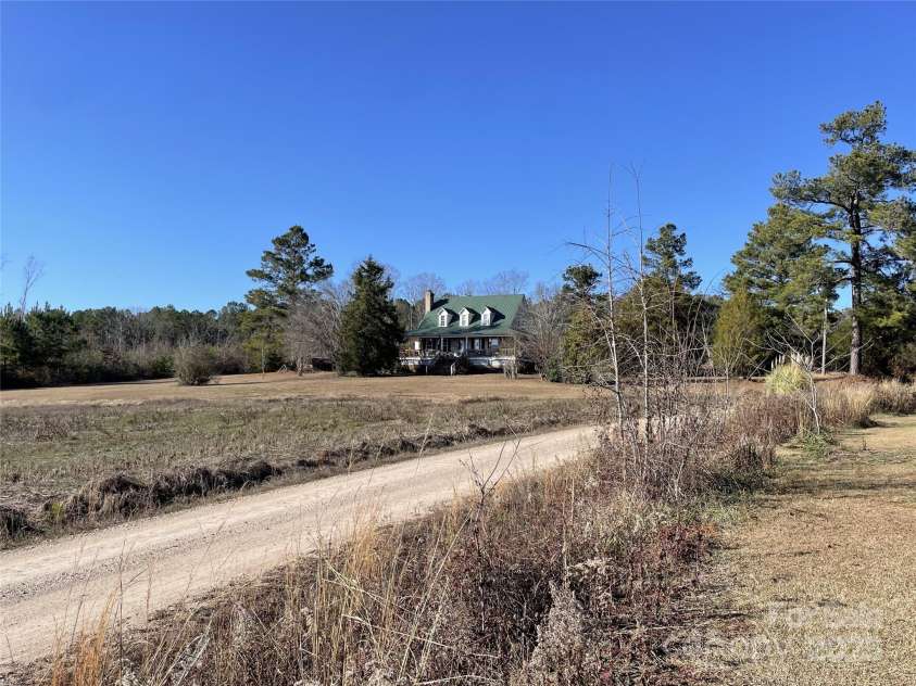 32 Tell Davidson Road, Chesterfield, SC 29709.  MLS# CAR4210125, YatesRealty ID 3028. 