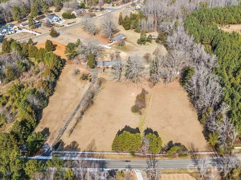 9525 Brief Road, Charlotte, NC 28227.  MLS# CAR4344624, YatesRealty ID 3028. 
