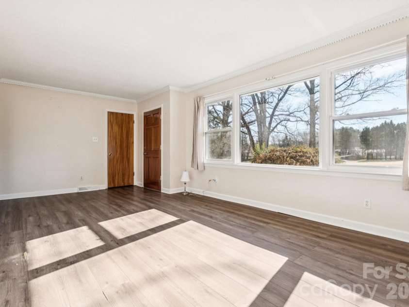9525 Brief Road, Charlotte, NC 28227.  MLS# CAR4344624, YatesRealty ID 3028. 