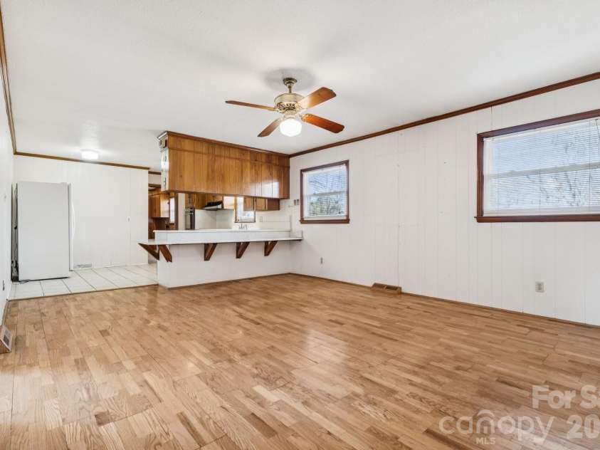 9525 Brief Road, Charlotte, NC 28227.  MLS# CAR4344624, YatesRealty ID 3028. 