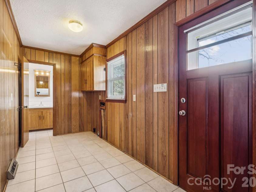 9525 Brief Road, Charlotte, NC 28227.  MLS# CAR4344624, YatesRealty ID 3028. 